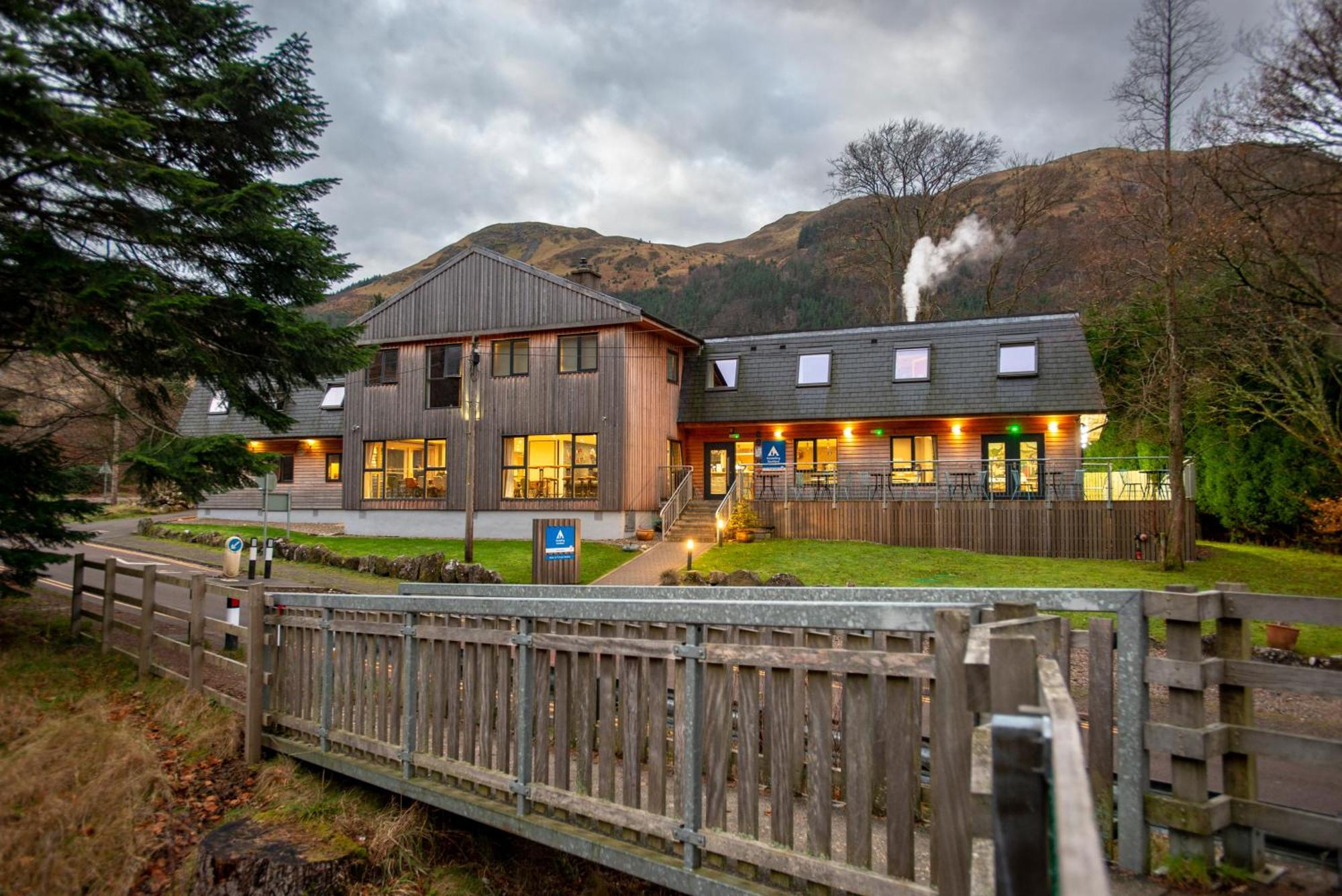 Glen Nevis Youth Hostel 포트 윌리엄 외부 사진 The new visitor centre